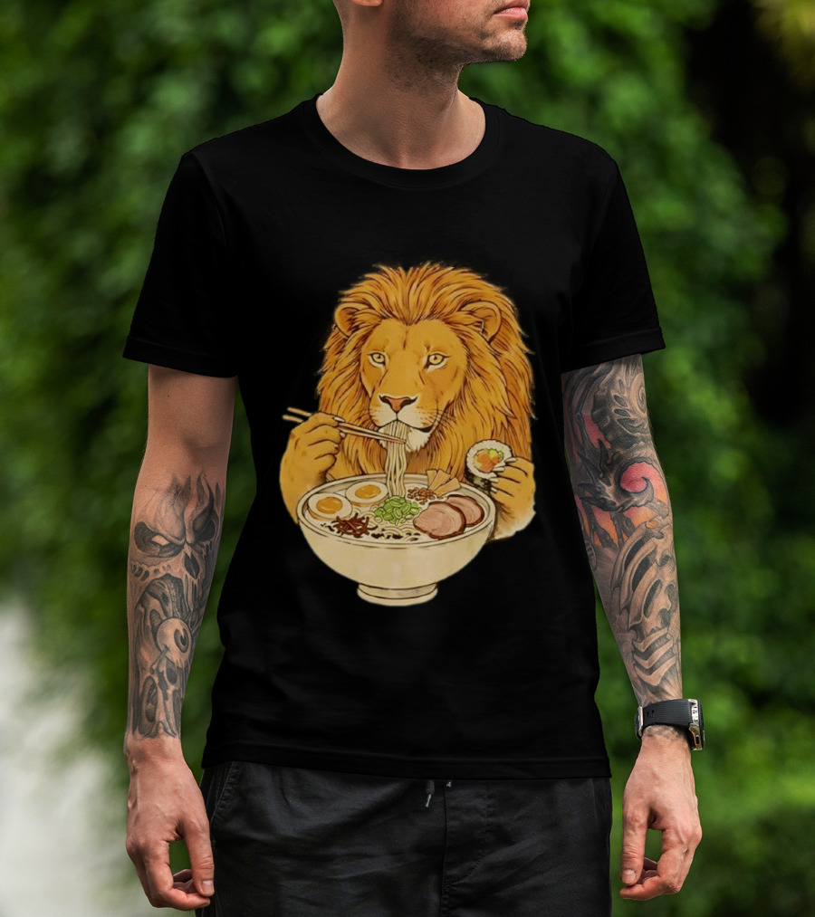 King Lion Eating Ramen Noodles With Sushi Meme T-Shirt