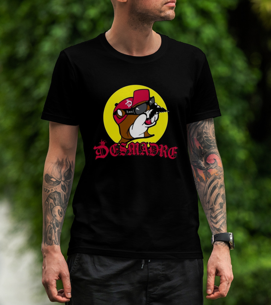Desmadre Locs Moustache Wear My Locs At Night Red Hat Circle T-Shirt