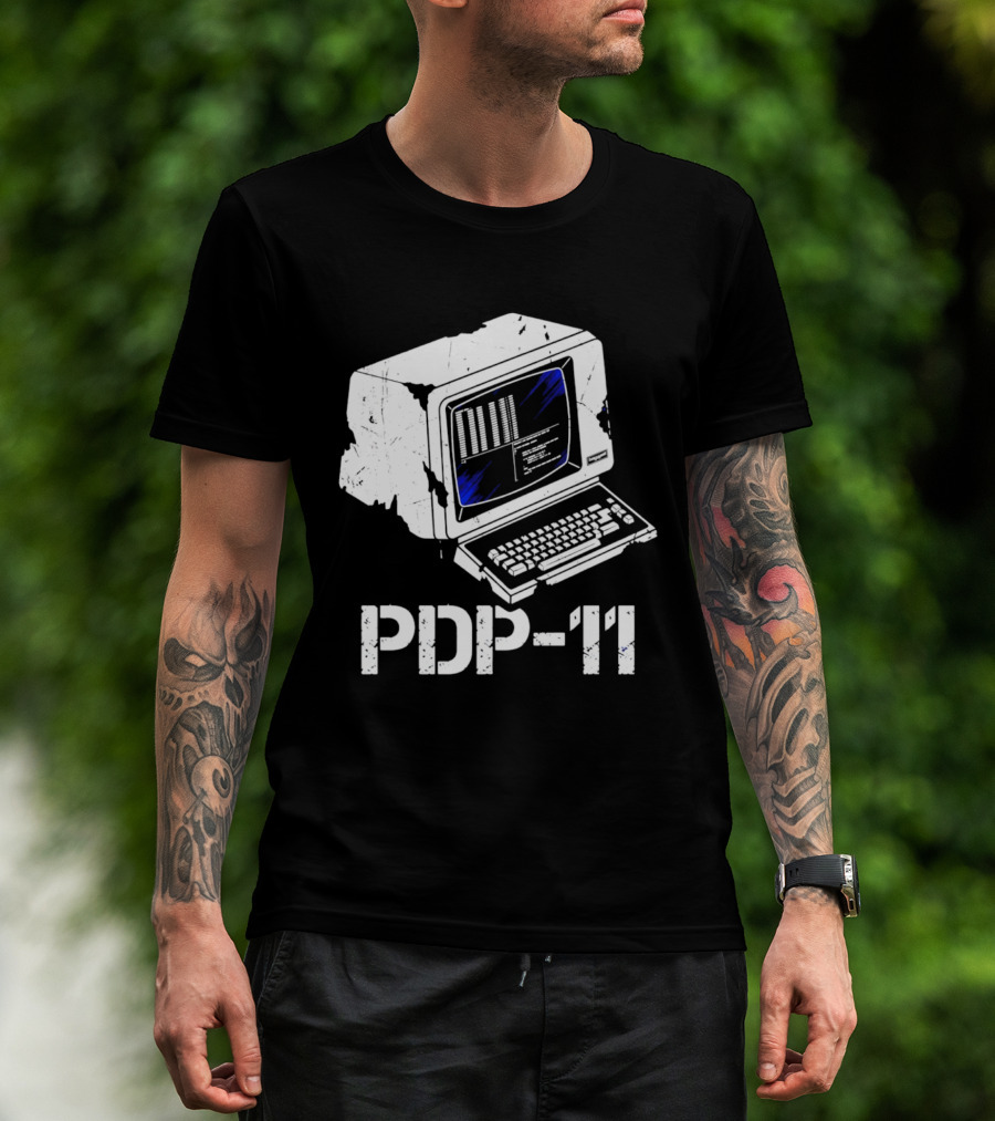 PDP 11 Vintage Computer Terminal Retro Distressed T-Shirt