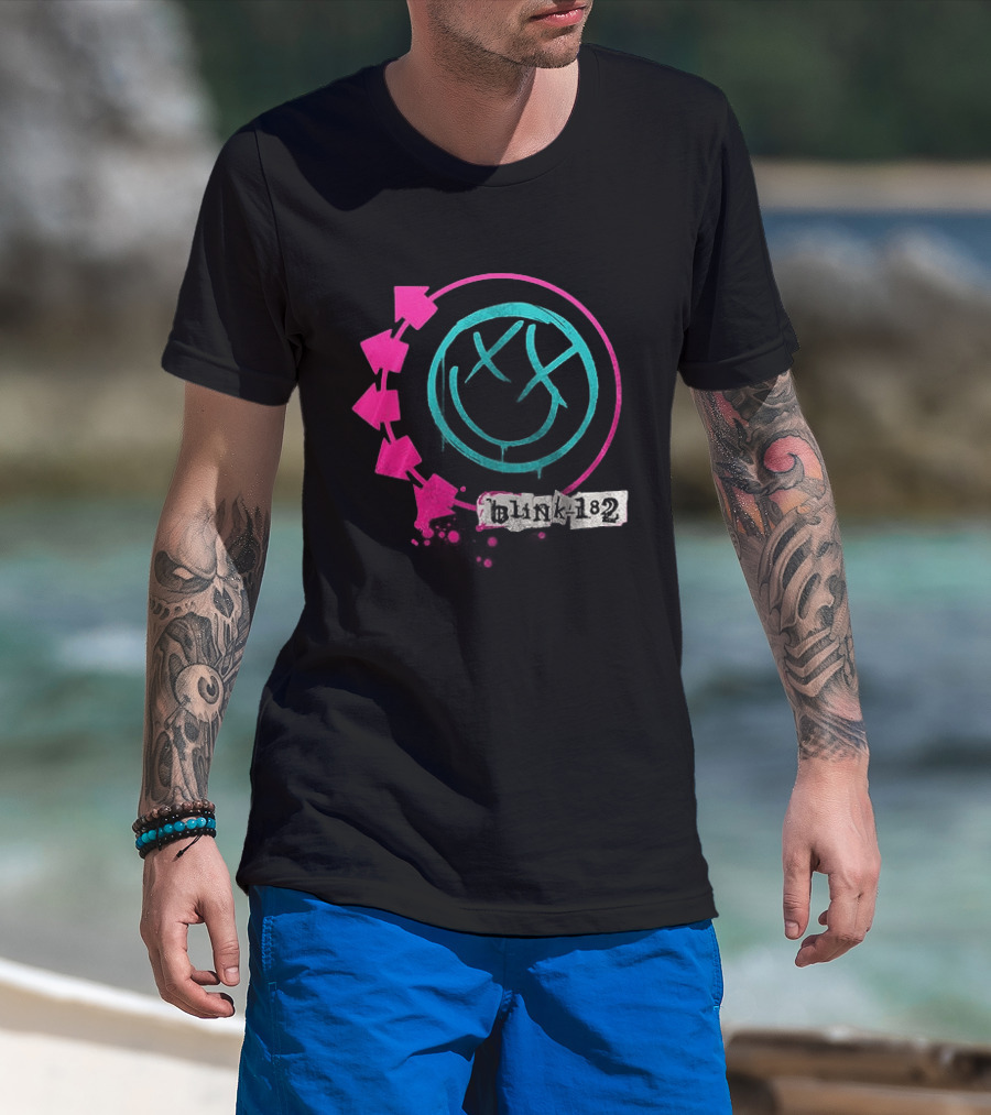 Blink 182 34th Anniversary Thank You For The Memories Band Signatures Iconic Smiley Logo Arrows T-Shirt