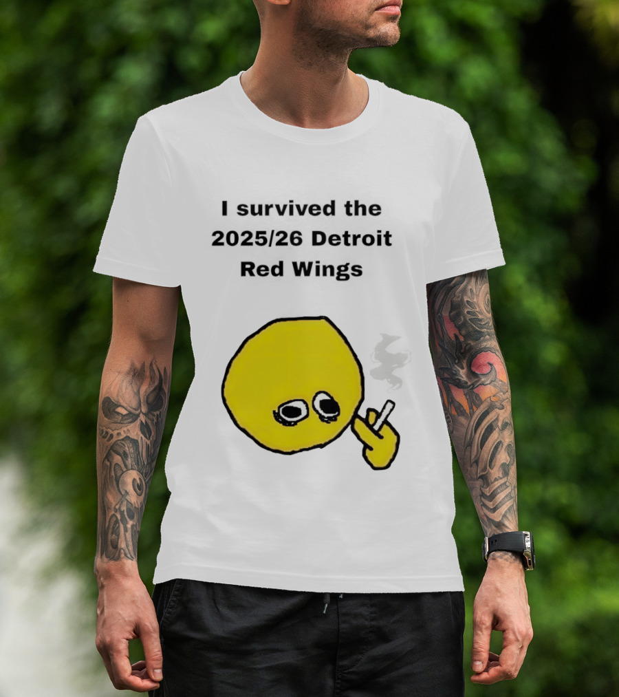 Smoking I Survived The 2025 26 Detroit Red Wings Yellow Face Smoking T-Shirt
