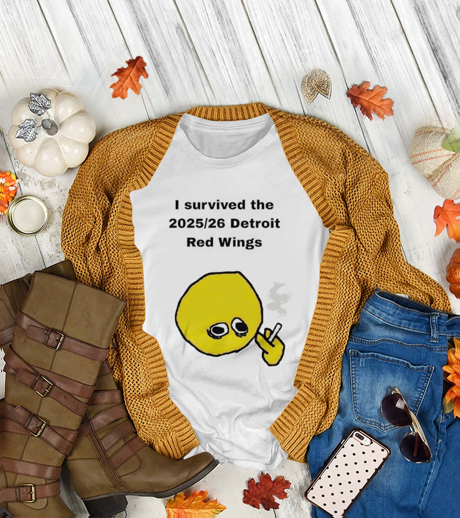 Smoking I Survived The 2025 26 Detroit Red Wings Yellow Face Smoking T-Shirt