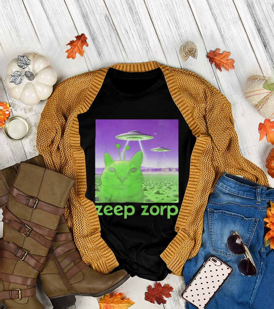 Zeep Zorp Green Cat Alien with UFOs in Space Desert Scenery T-Shirt