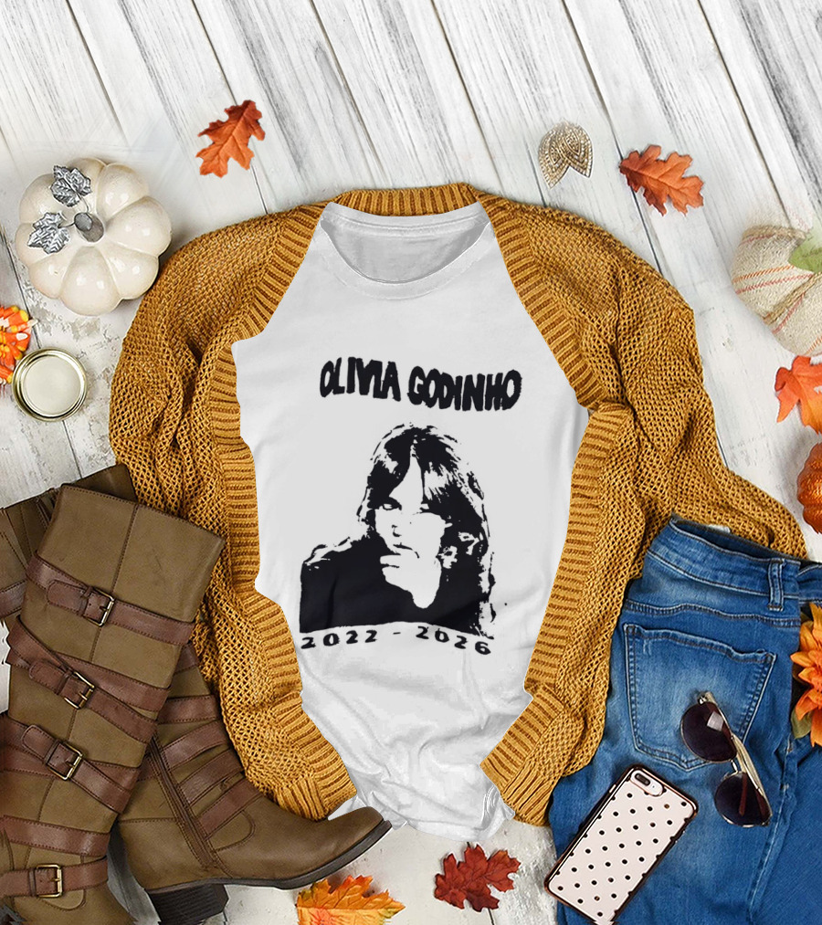 Olivia Godinho 2022 2026 T-Shirt