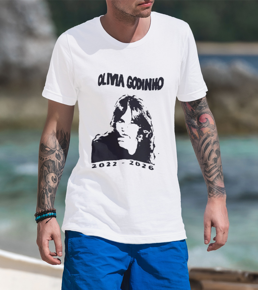Olivia Godinho 2022 2026 T-Shirt