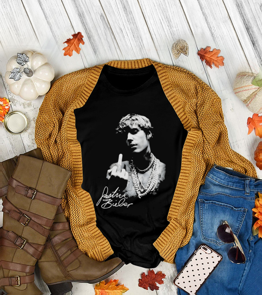 Justin Bieber Middle Finger Gesture T-Shirt