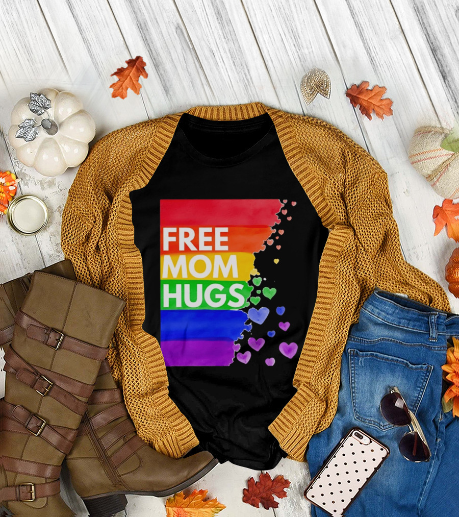 Free Mom Hugs Rainbow Hearts LGBTQ Pride Watercolor T-Shirt