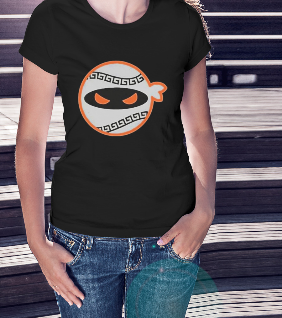 San Francisco Giants Pitching Ninja Baseball Greek Style Mask T-Shirt