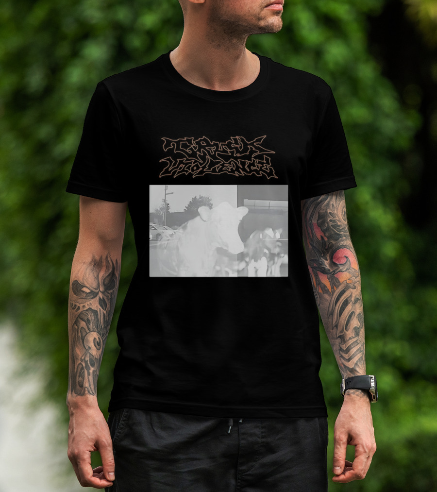 Truck Stop Violence Cow Photo Retro Style Casual Wear T-Shirt