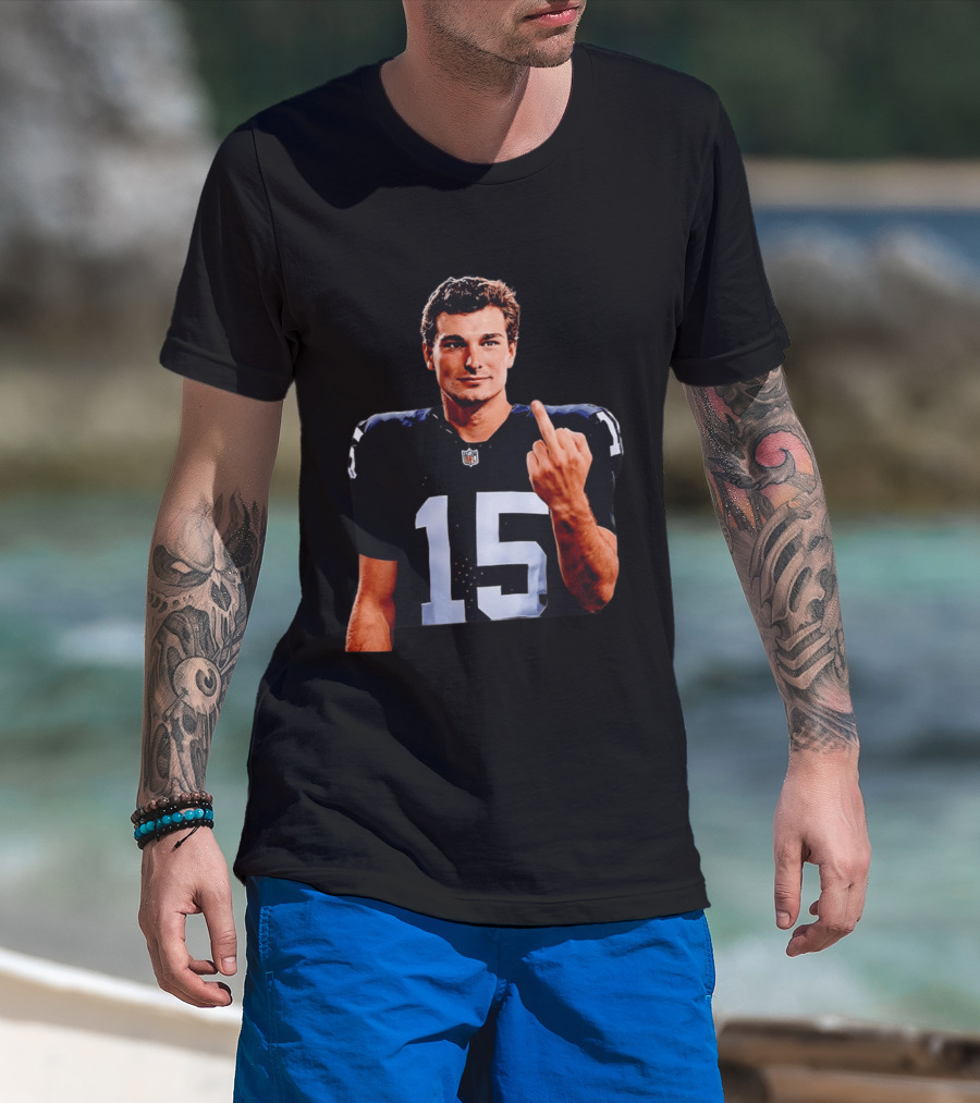 Las Vegas Raiders Fernando Mendoza 2026 Middle Finger Gesture T-Shirt