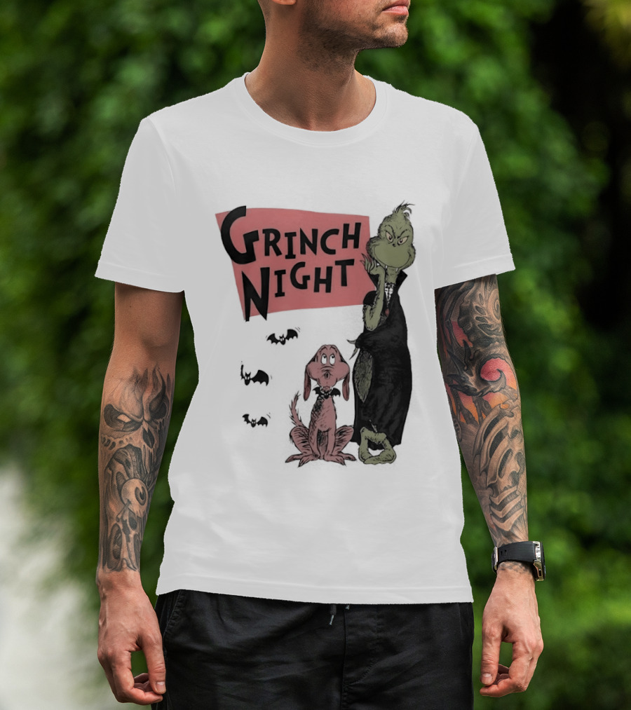 Grinch And Max Halloween Night Spooky Scene T-Shirt