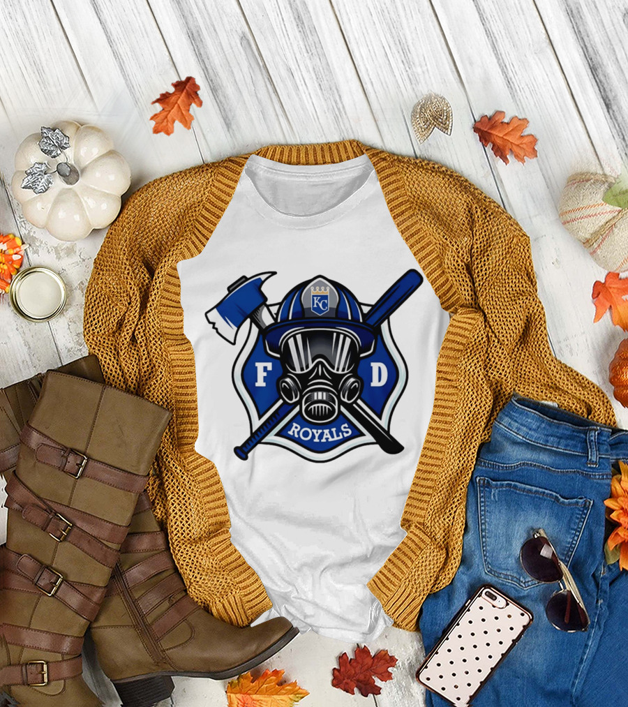 Kansas City Royals Firefighter FD Helmet Gas Mask Axe Bat T-Shirt