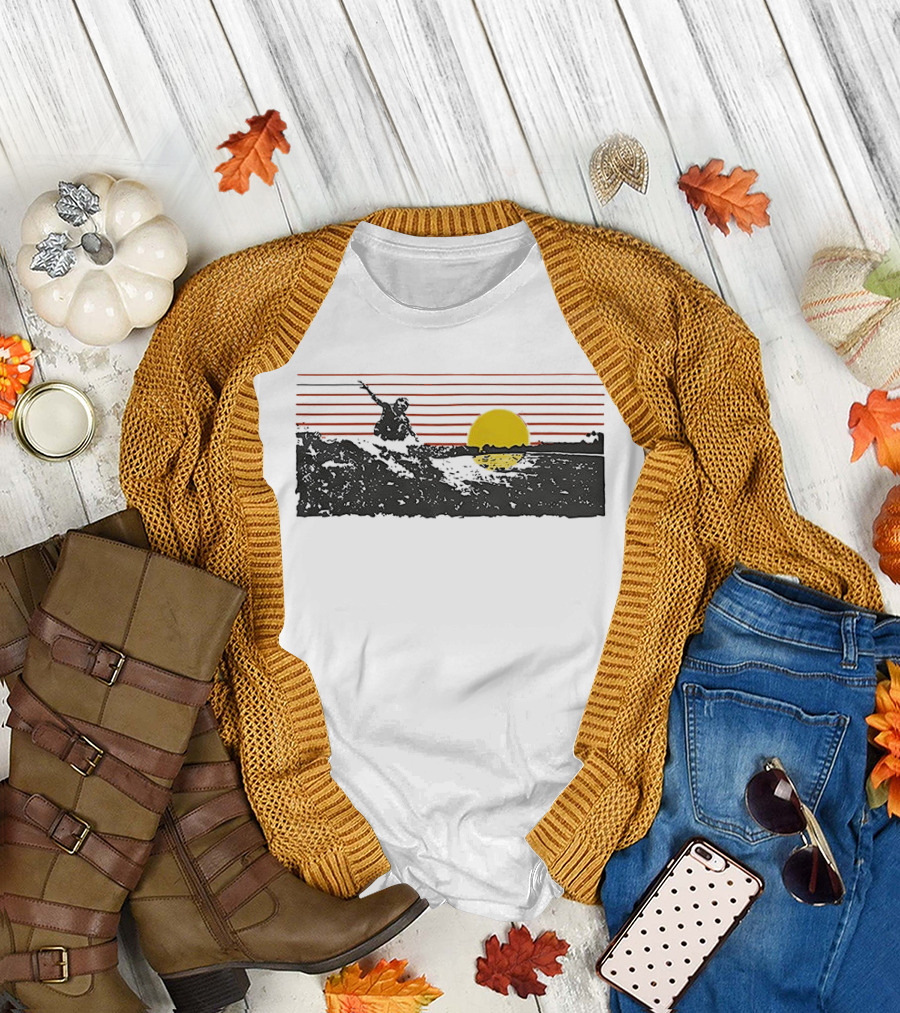 Sunset Surfer Retro Wave Yellow Sun Ocean Lines T-Shirt