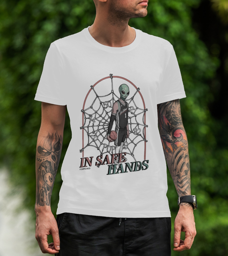 Spurs Victor Wembanyama Alien Spider Theme In Safe Hands T-Shirt