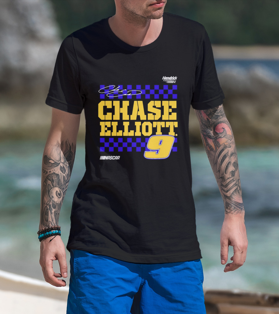 Chase Elliott 9 NASCAR Hendrick Motorsports Vive La Fete Autographed T-Shirt