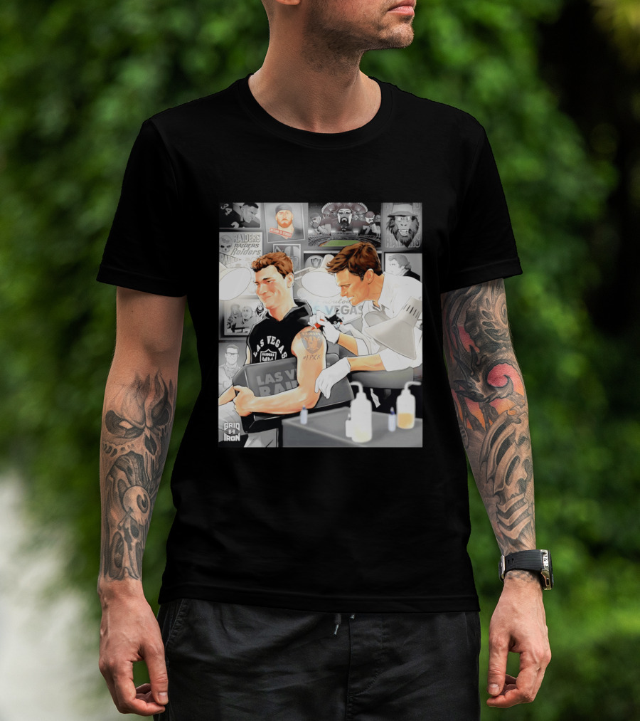 Las Vegas Raiders Fernando Mendoza Tom Brady Tattoo Moment With Raiders Art And Iconic Characters T-Shirt