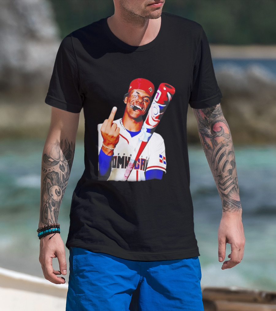 Juan Soto Dominican Republic Baseball Smoking Gesture Middle Finger T-Shirt
