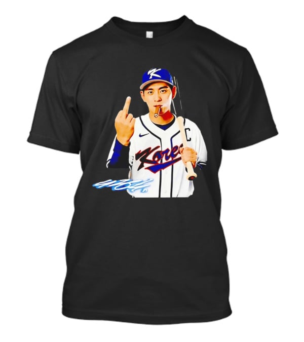Korea World Baseball Jung Hoo Lee Smoking Cigar Middle Finger T-Shirt