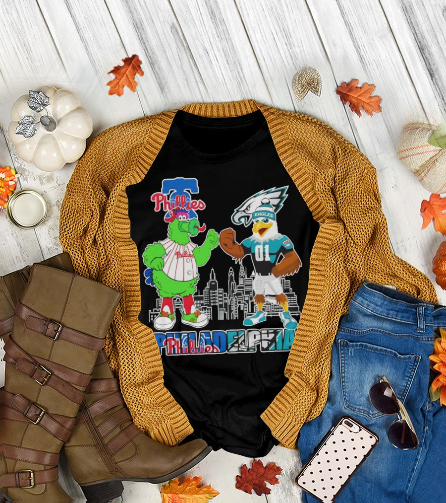 Phillie Phanatic Philadelphia Phillies Swoop Eagles Skyline Philadelphia T-Shirt