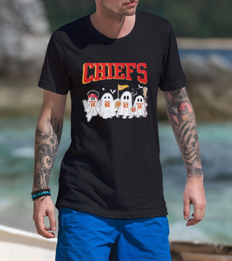 Kansas City Chiefs Halloween Mahomes Jones Kelce Pacheco Ghosts T-Shirt