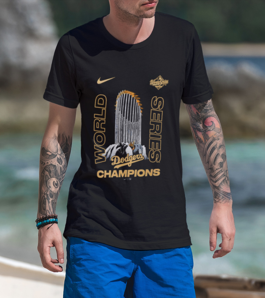 Los Angeles Dodgers Nike 2025 World Series Champions Raise The Trophy T-Shirt