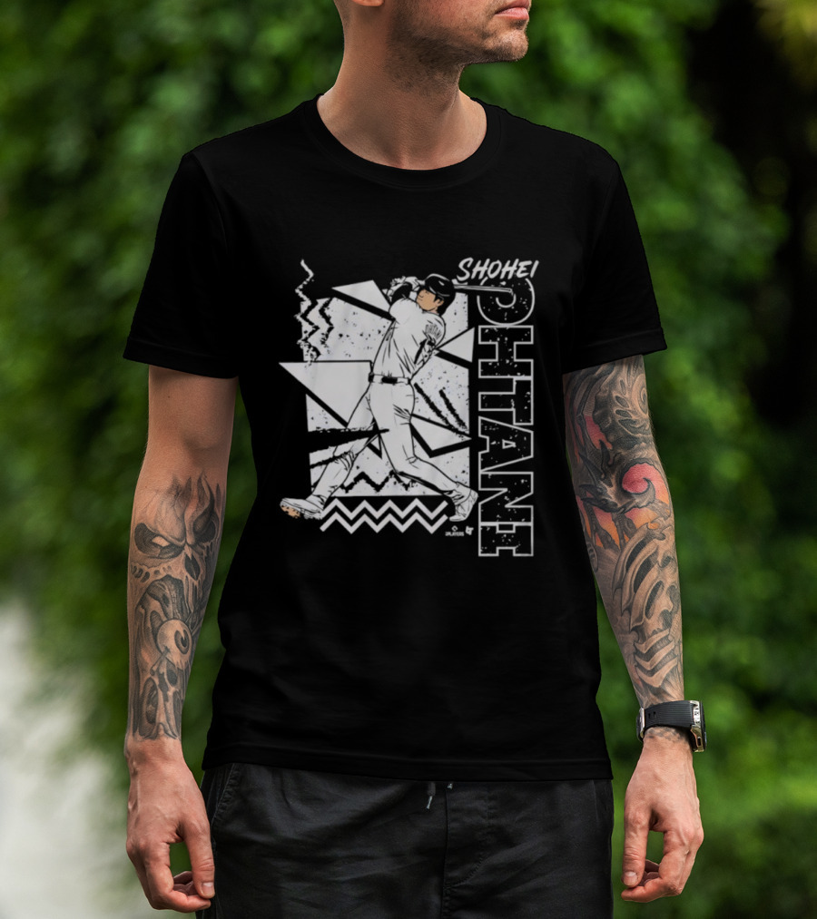 Shohei Ohtani 90s Style Retro Baseball Tribute With Vibrant Geometric Background T-Shirt