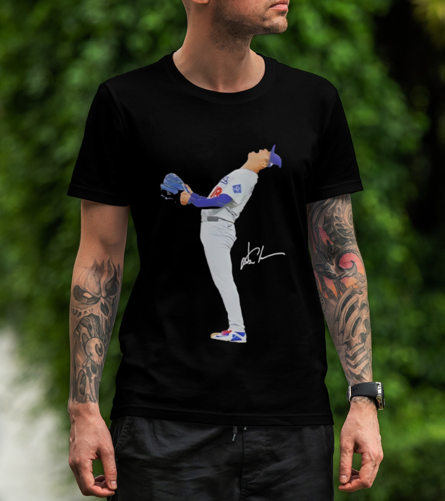 Shohei Ohtani Shout Loudly Baseball Signature Pose In Game Uniform T-Shirt