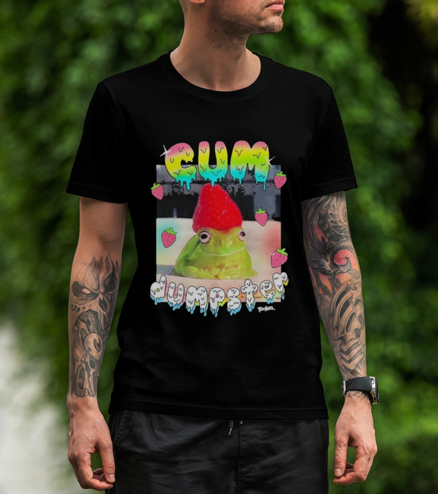 Cum Dumpster Frog Strawberry Hat Kawaii Aesthetic T-Shirt