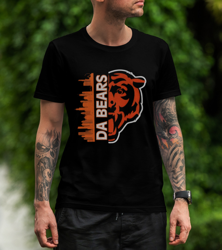 Da Bears Chicago Football City Skyline Bear Head T-Shirt