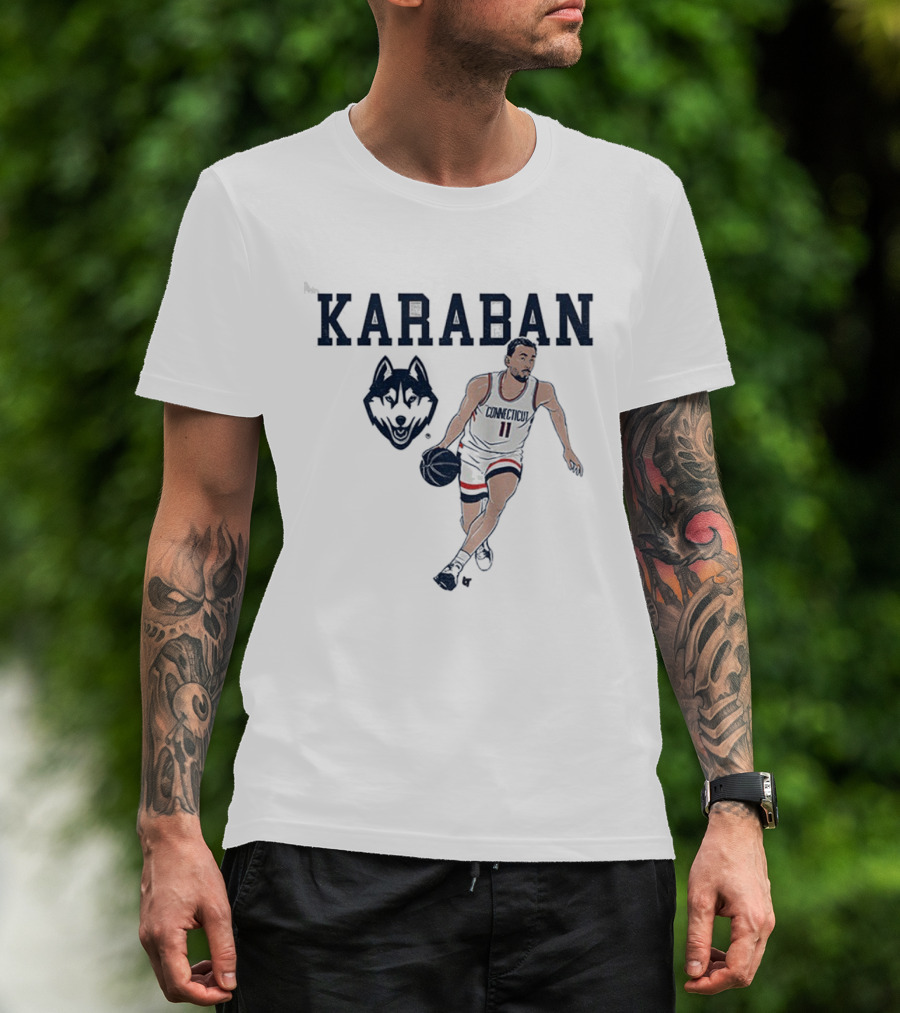 Karaban UConn Huskies Basketball Big East Conference Player Pose T-Shirt