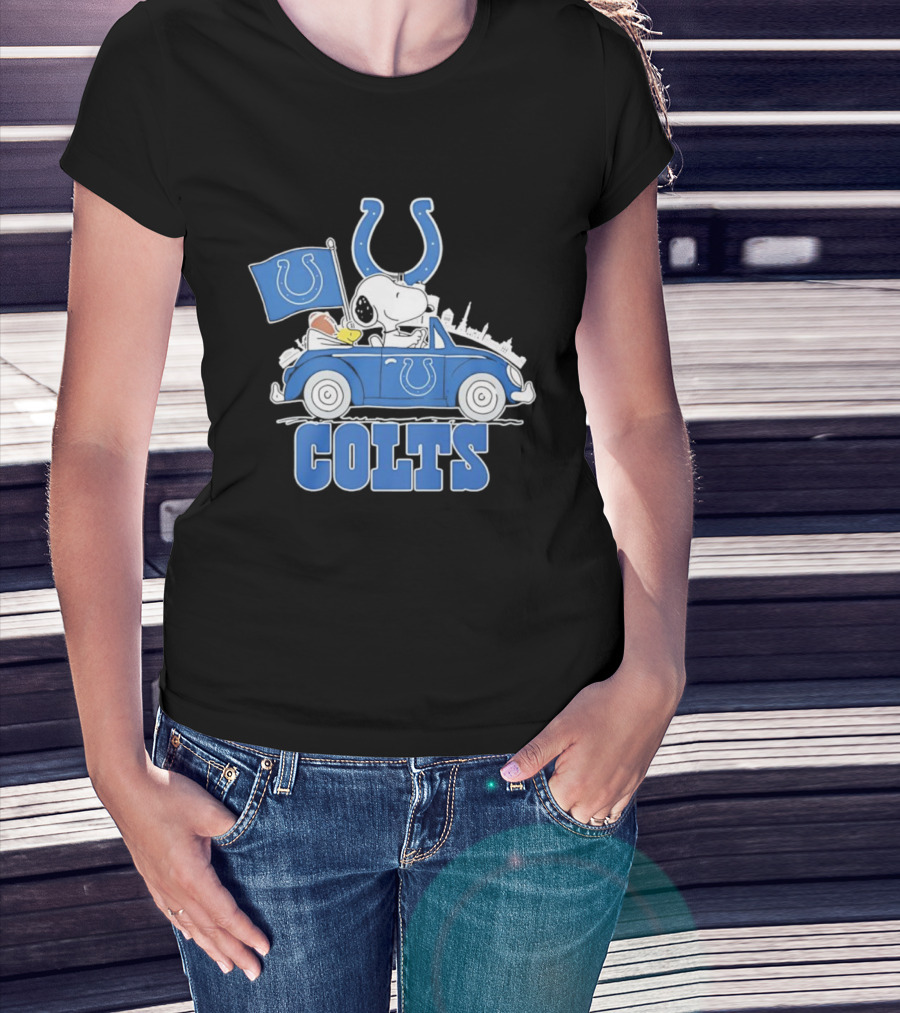 Peanuts Indianapolis Colts Snoopy Driving Car With Mascot Flag T-Shirt