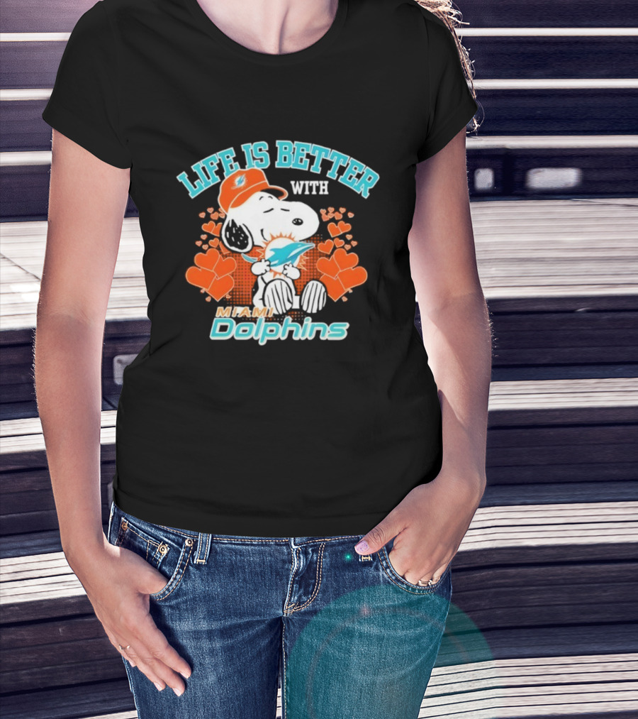 Snoopy Life Is Better With Miami Dolphins Hearts And Cap T-Shirt