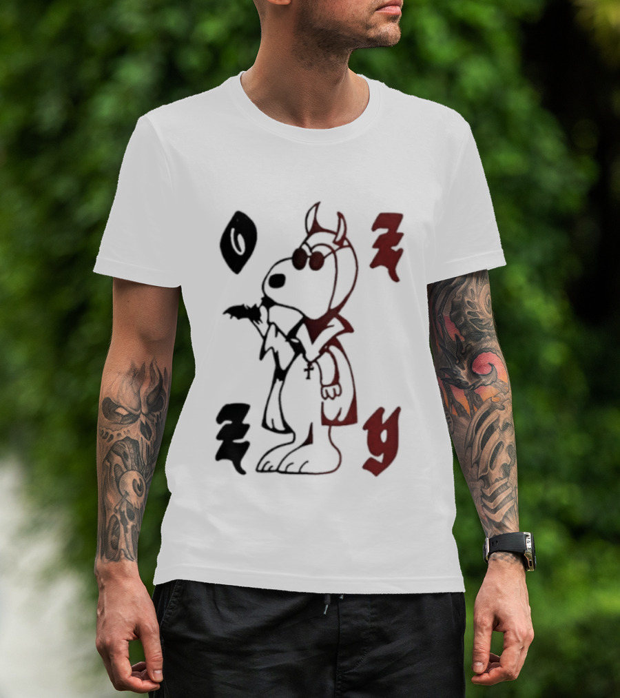 Ozzy Snoopy Devil Dog Gradient Art T-Shirt