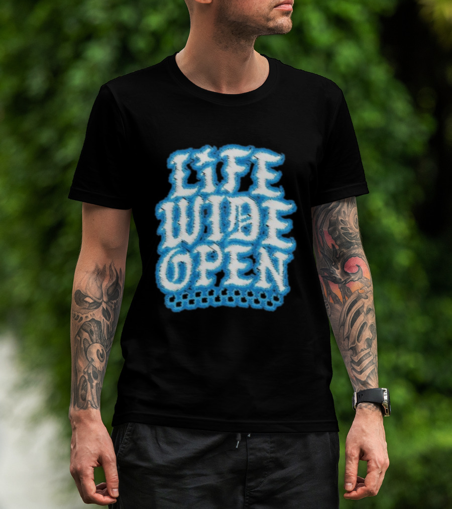 Life Wide Open Chrome Thread Cboystv Bold Blue Distressed Look T-Shirt