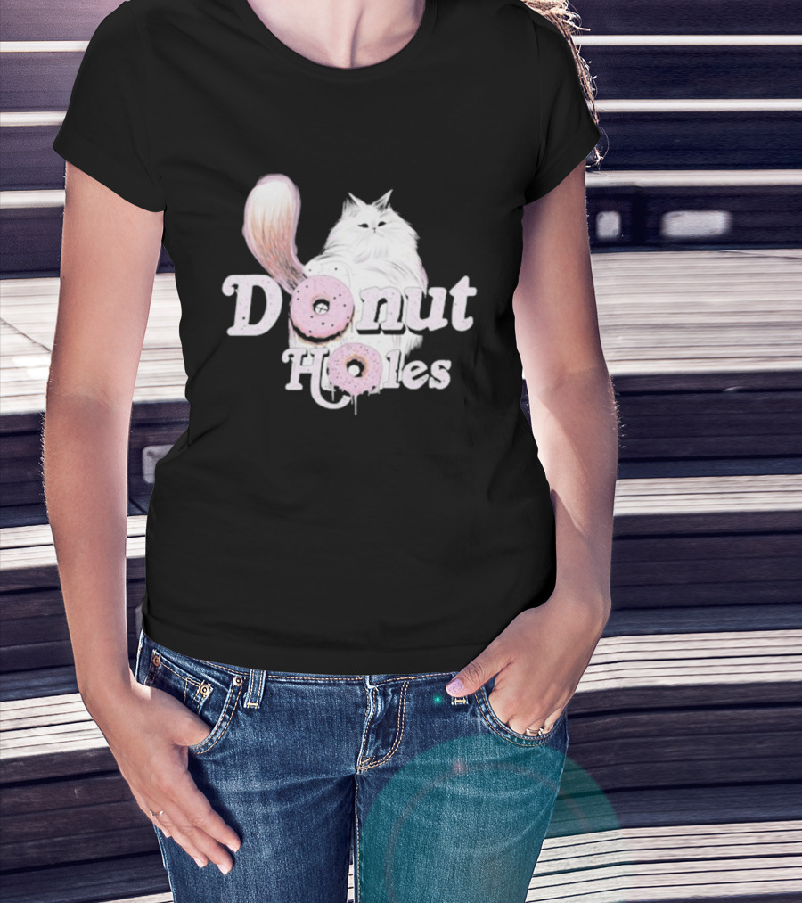 Donut Holes Cat Funny Cute Kitten With Pink Donuts T-Shirt