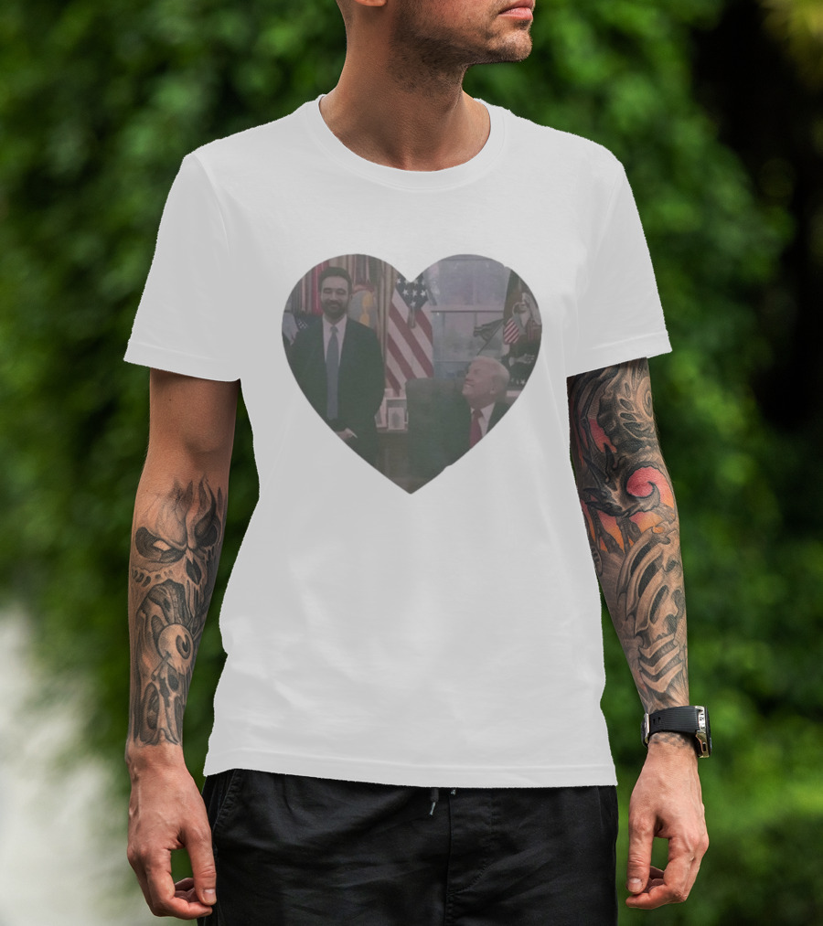 Donald Trump Zohran Mamdani Heart Image USA Flag Oval Office Mood T-Shirt