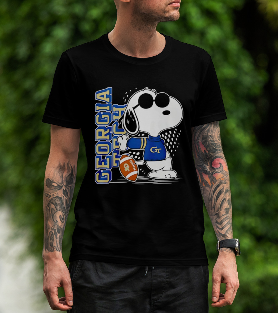 Snoopy Joe Cool With Georgia Tech GT Yellow Jackets Football T-Shirt