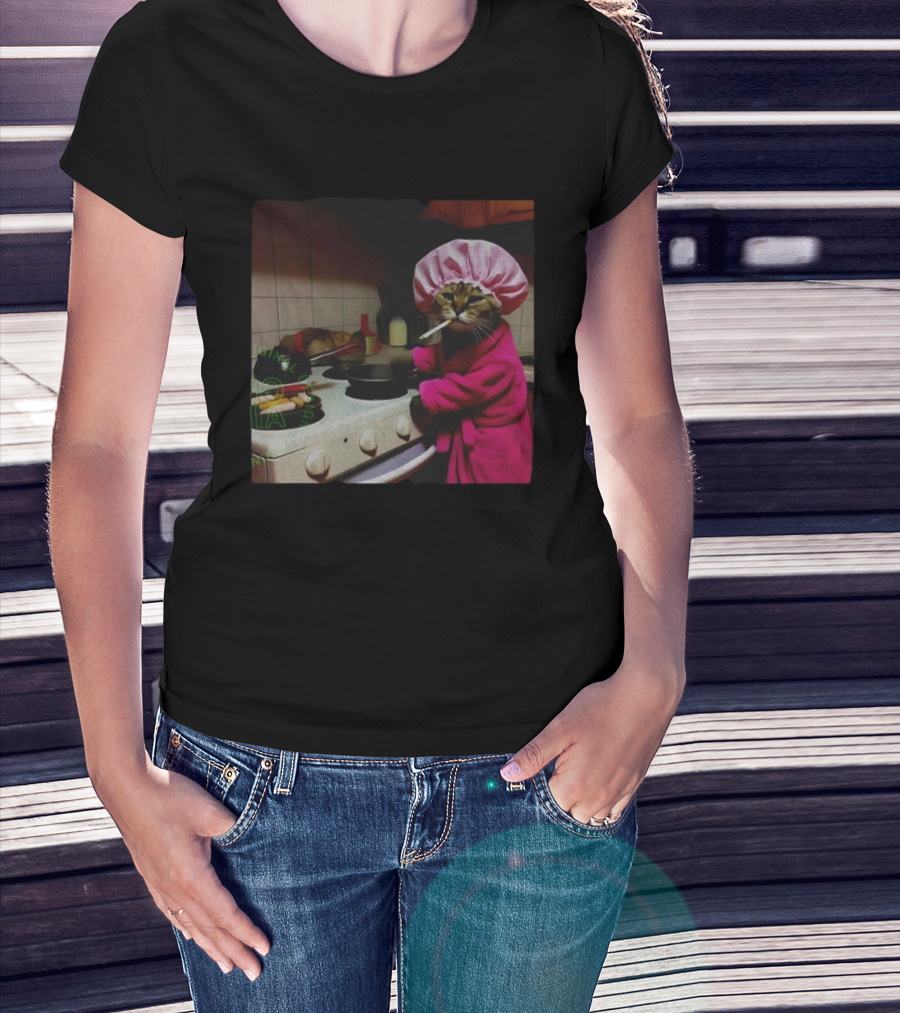 Housewife Cat Smoking Cooking Meme In Pink Bathrobe And Shower Cap T-Shirt