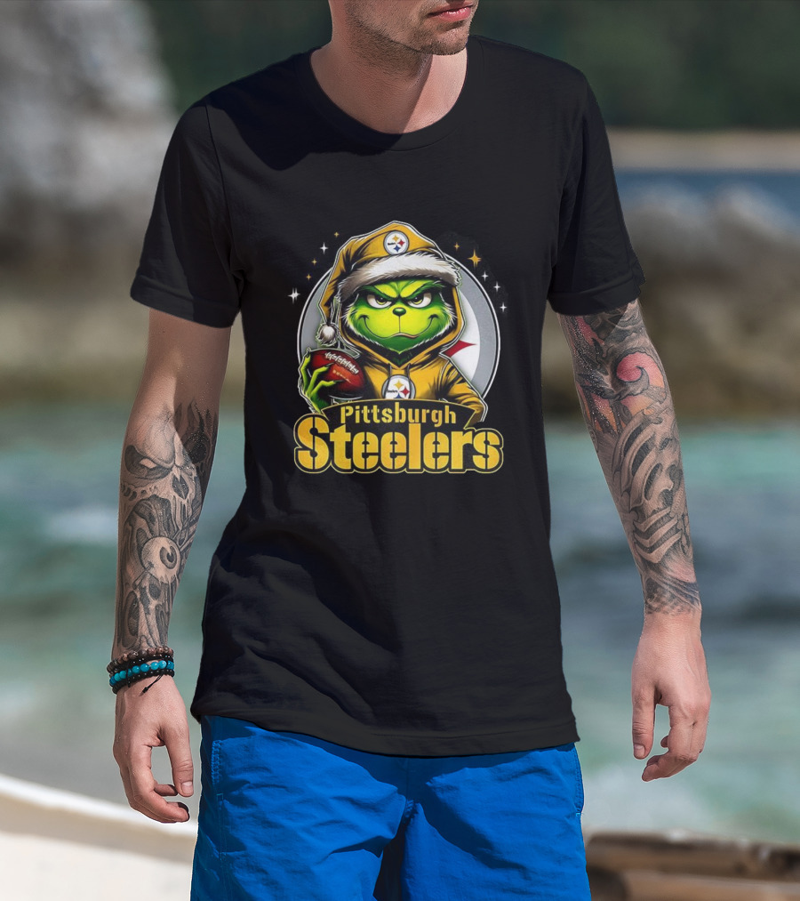 Grinch Wearing Santa Hat Holding Football Pittsburgh Steelers Christmas NFL T-Shirt