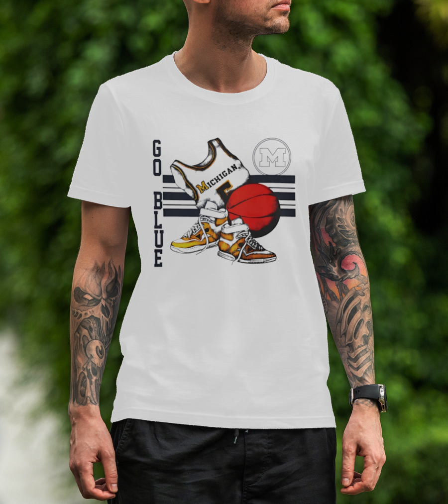 Michigan Wolverines Basketball Go Blue Vintage M T-Shirt