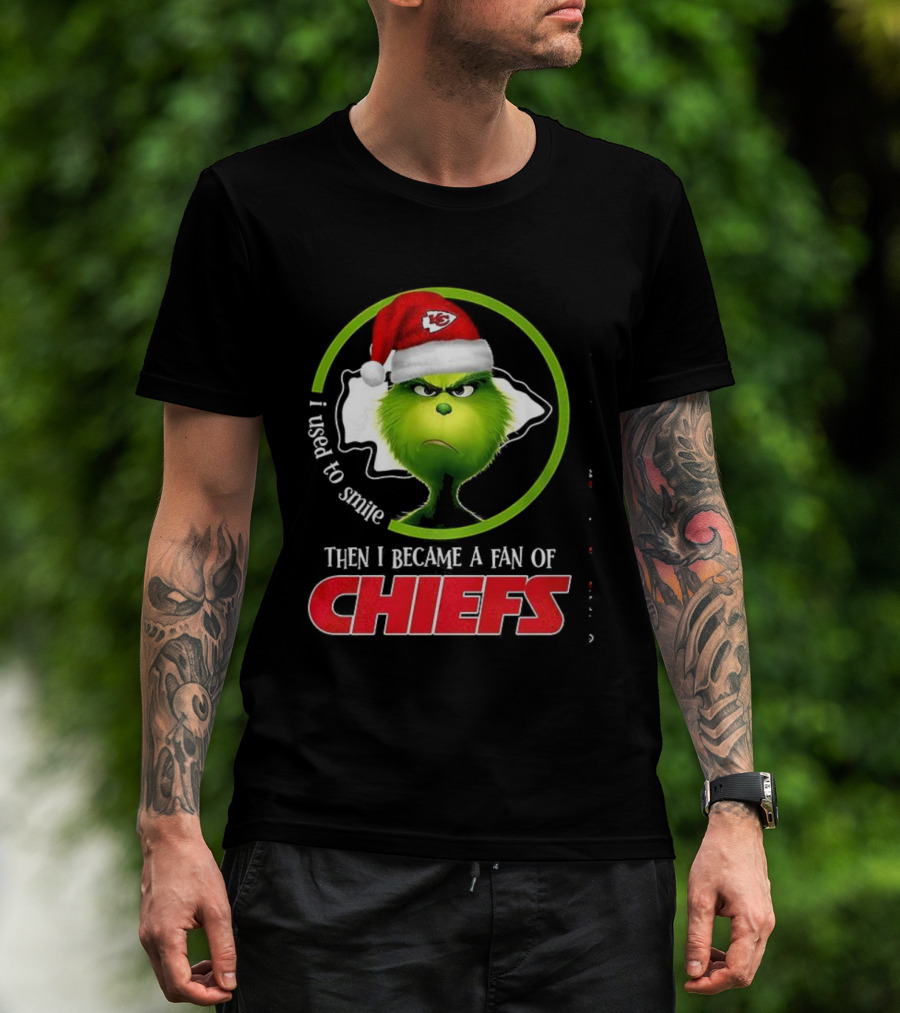 Grinch I Used To Smile Then I Became A Fan Of Chiefs Santa Hat T-Shirt