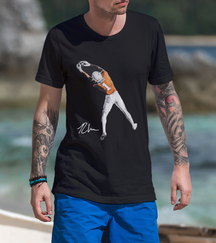 Ryan Wingo Texas Longhorns Football Catch Signature T-Shirt