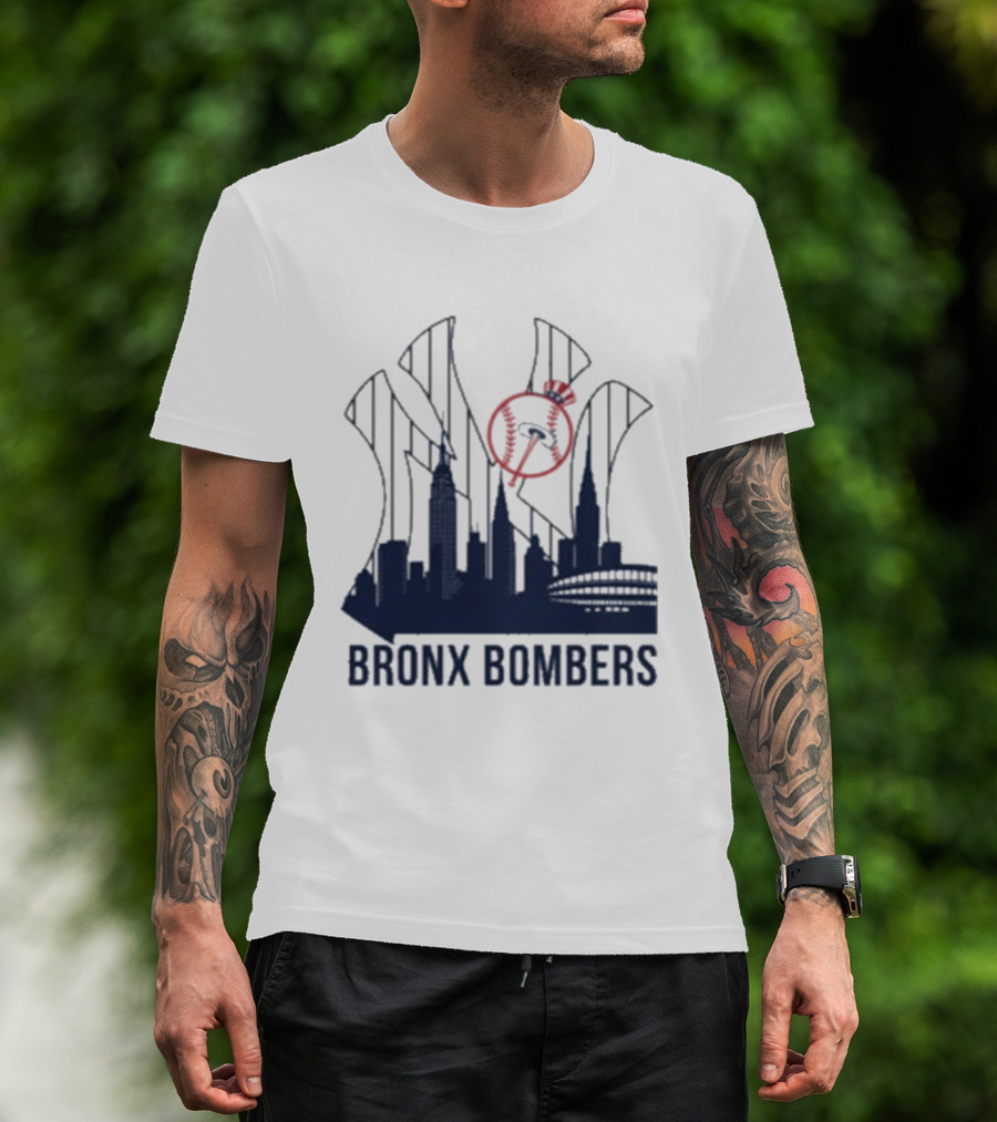 New York Yankees Bronx Bombers Skyline Classic Yankees Bat And Hat Icon T-Shirt