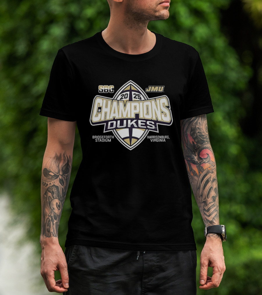 James Madison Dukes Champions CGC JMU Football Victory Stadium Harrisonburg Virginia T-Shirt