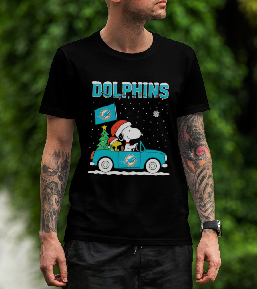 Snoopy WoodStock Santa Christmas Miami Dolphins Car Holiday Scene T-Shirt