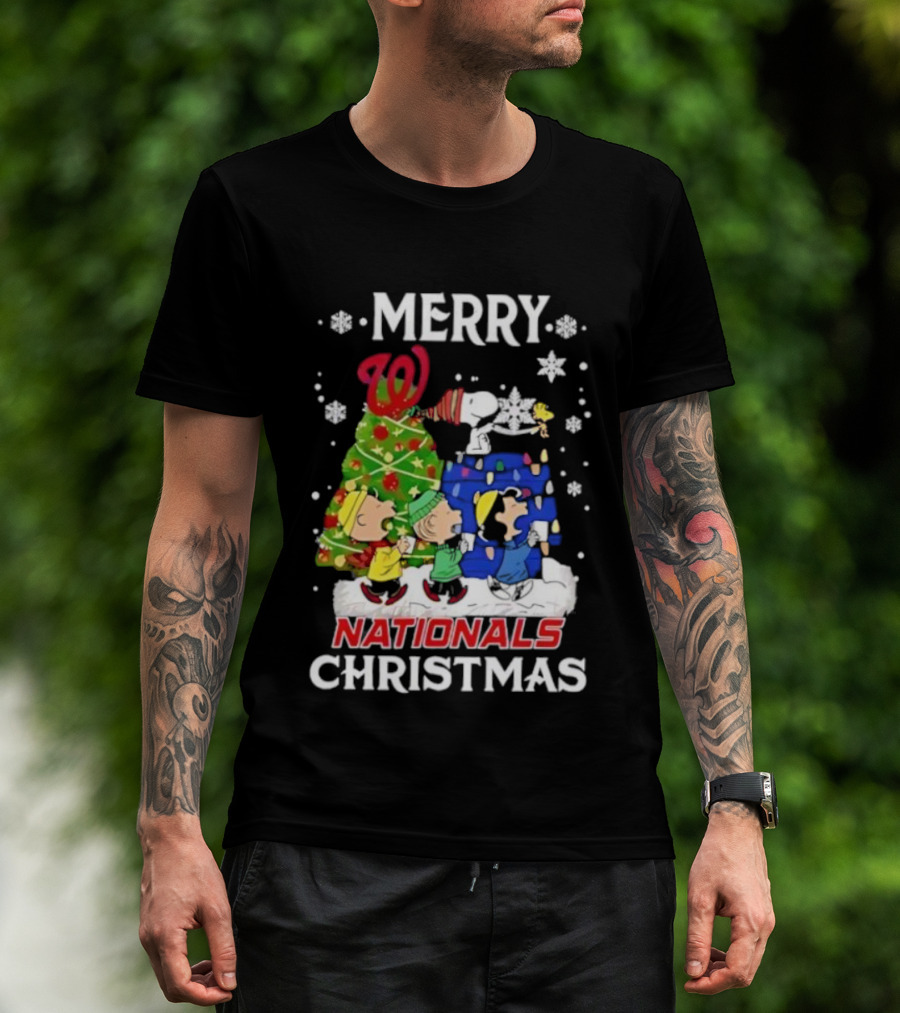 Merry Washington Nationals Christmas Snoopy And Friends T-Shirt