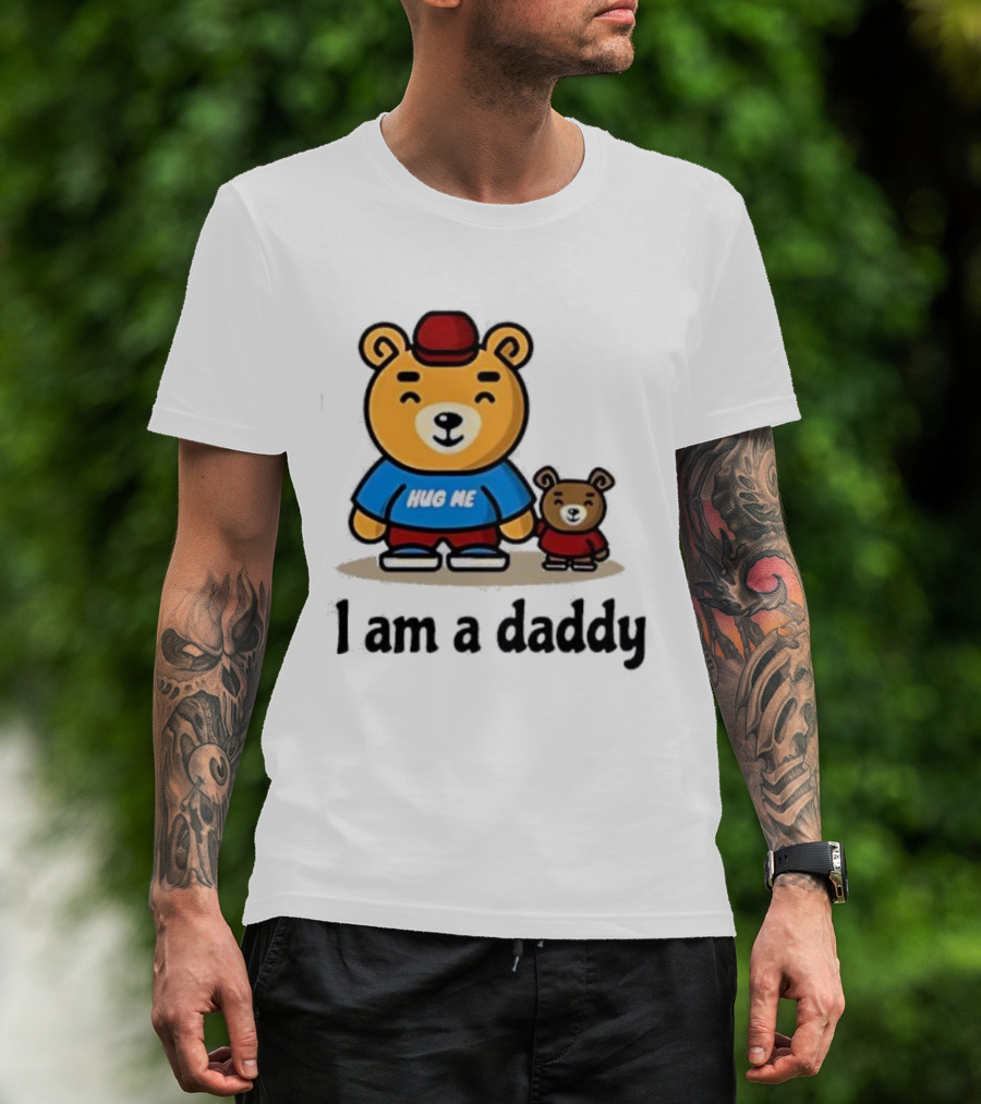 Bear Hug Me I Am A Daddy Cartoon Family Bears T-Shirt