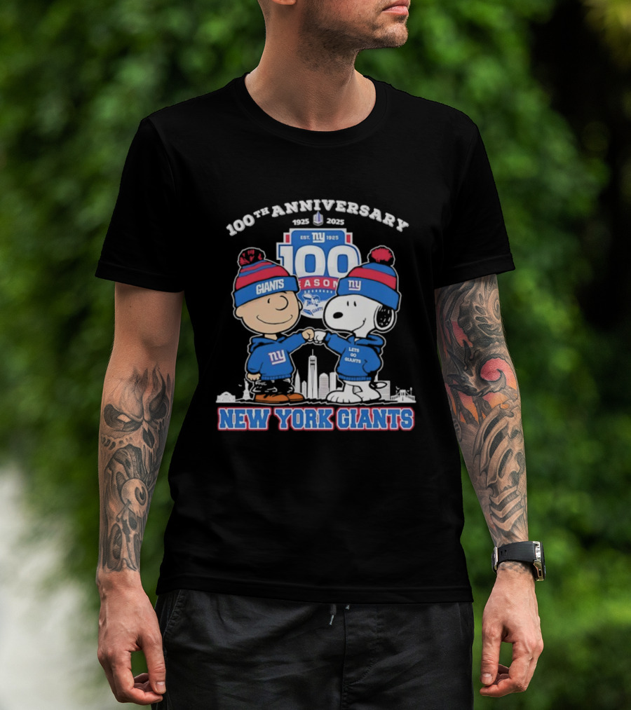 Snoopy And Charlie Brown New York Giants 100th Anniversary 1925 To 2025 T-Shirt