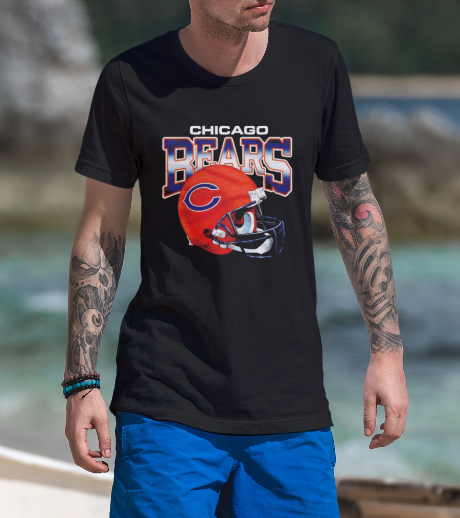 Chicago Bears Gradient Helmet Classic Team Spirit Gear T-Shirt