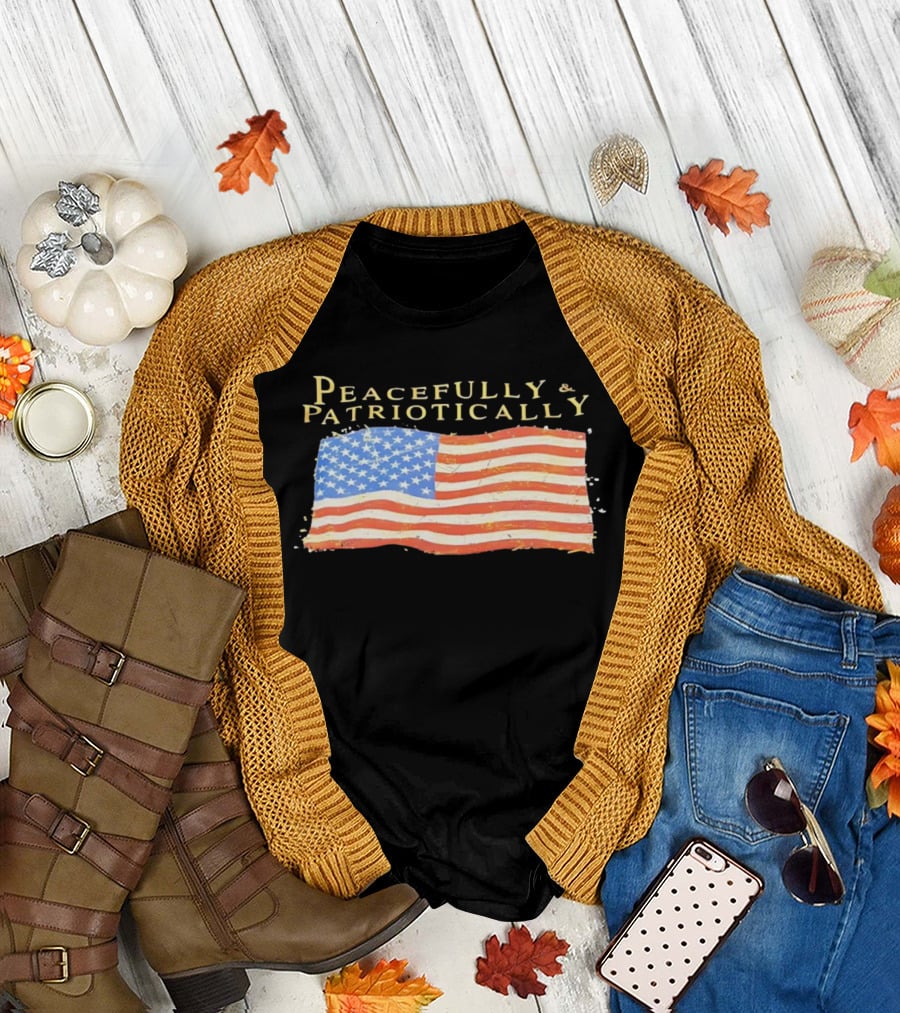 Peacefully & Patriotically American Flag USA T-Shirt